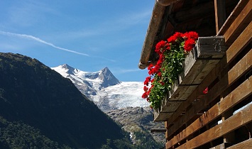 Sommer in den Alpen - Wandern und genießen