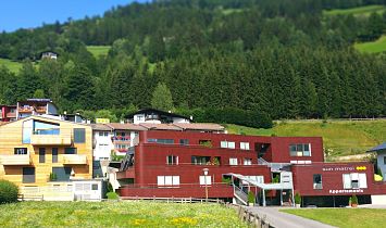 Tradition und Design mit Klassik im Hintergrund